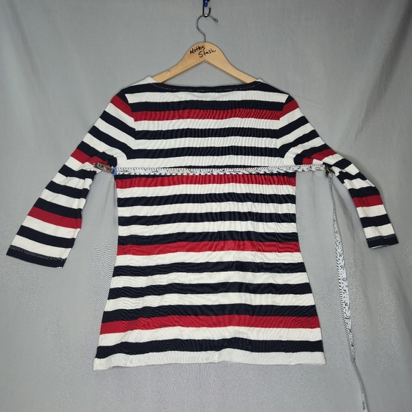 NWT Tommy Hilfiger Striped Boat Neck 3/4 Sleeve Top Nautical Buttons Size M - Picture 4 of 13